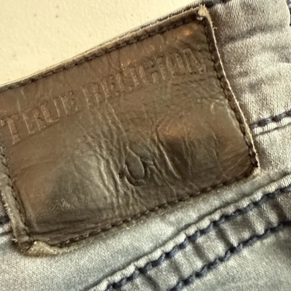 True‎ Religion Men's Geno Relaxed Fit Straight Jeans, Size 42 Gray Lightweight
